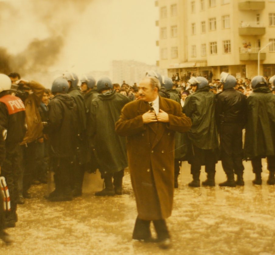 Avûqatê Kurmanc… 