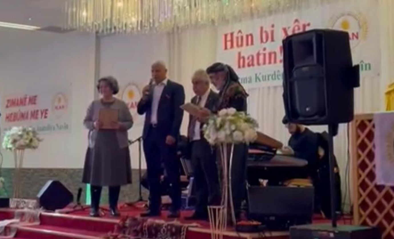 PKAN-SVERIGE ŞEVEK LIDARXISTIN