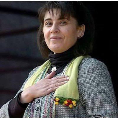 Leyla Zana Sembola Me Giştikan e!