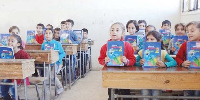 Cejna Zimanê Kurdî Pîroz Be