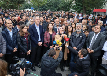 Qeyûm nayên qebul kirin!