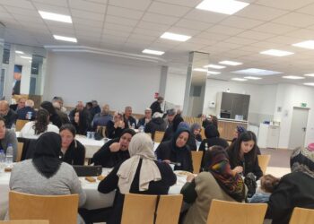 MERASÎMA BÎRANÎNA FIKRET FUAT KART!