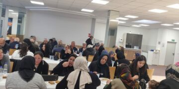 MERASÎMA BÎRANÎNA FIKRET FUAT KART!