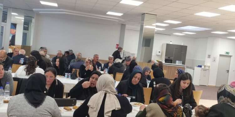 MERASÎMA BÎRANÎNA FIKRET FUAT KART!