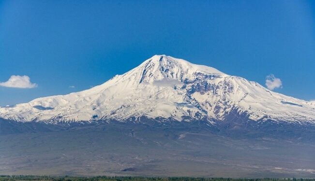 Kültür, Dağlar, Renkler ve Asimilasyon